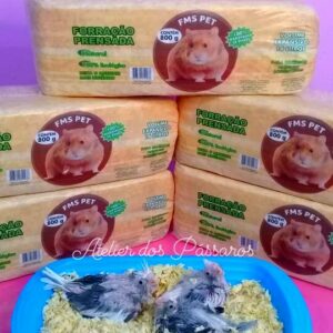 Serragem Maravalha Prensada FMS Pet (800g) - Em Uso